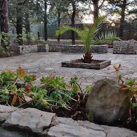 Nature, Memories And Garden Shower At Casa Del Castello Villa